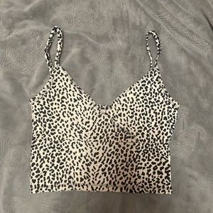 Cheetah v cut crop top
